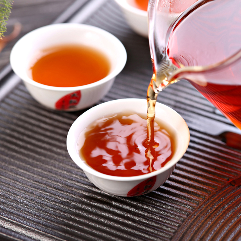 品味自然之韵：武夷山岩茶的魅力探寻